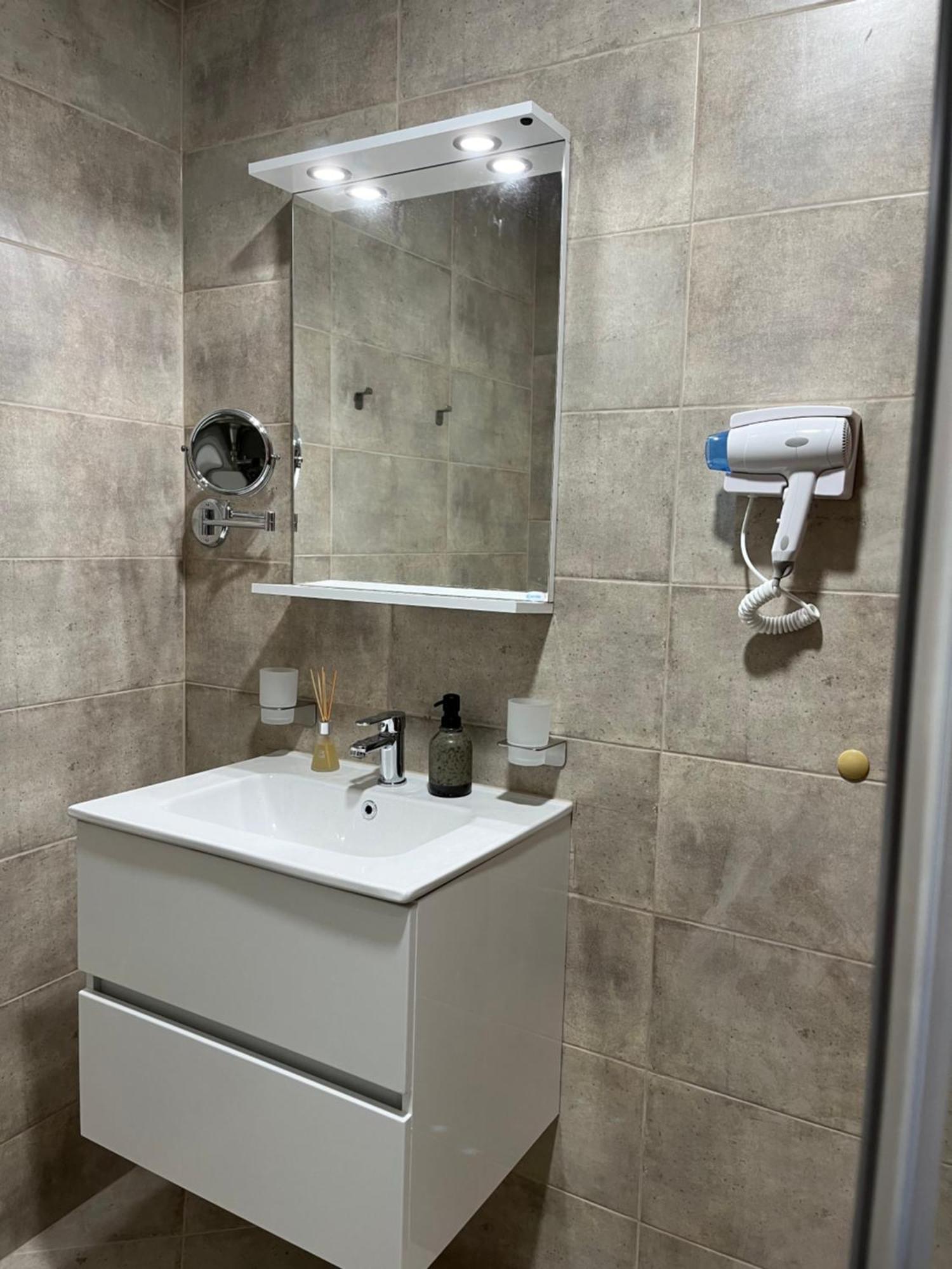 Golf Coast Boutique Studio With Sea View Topola Exterior foto