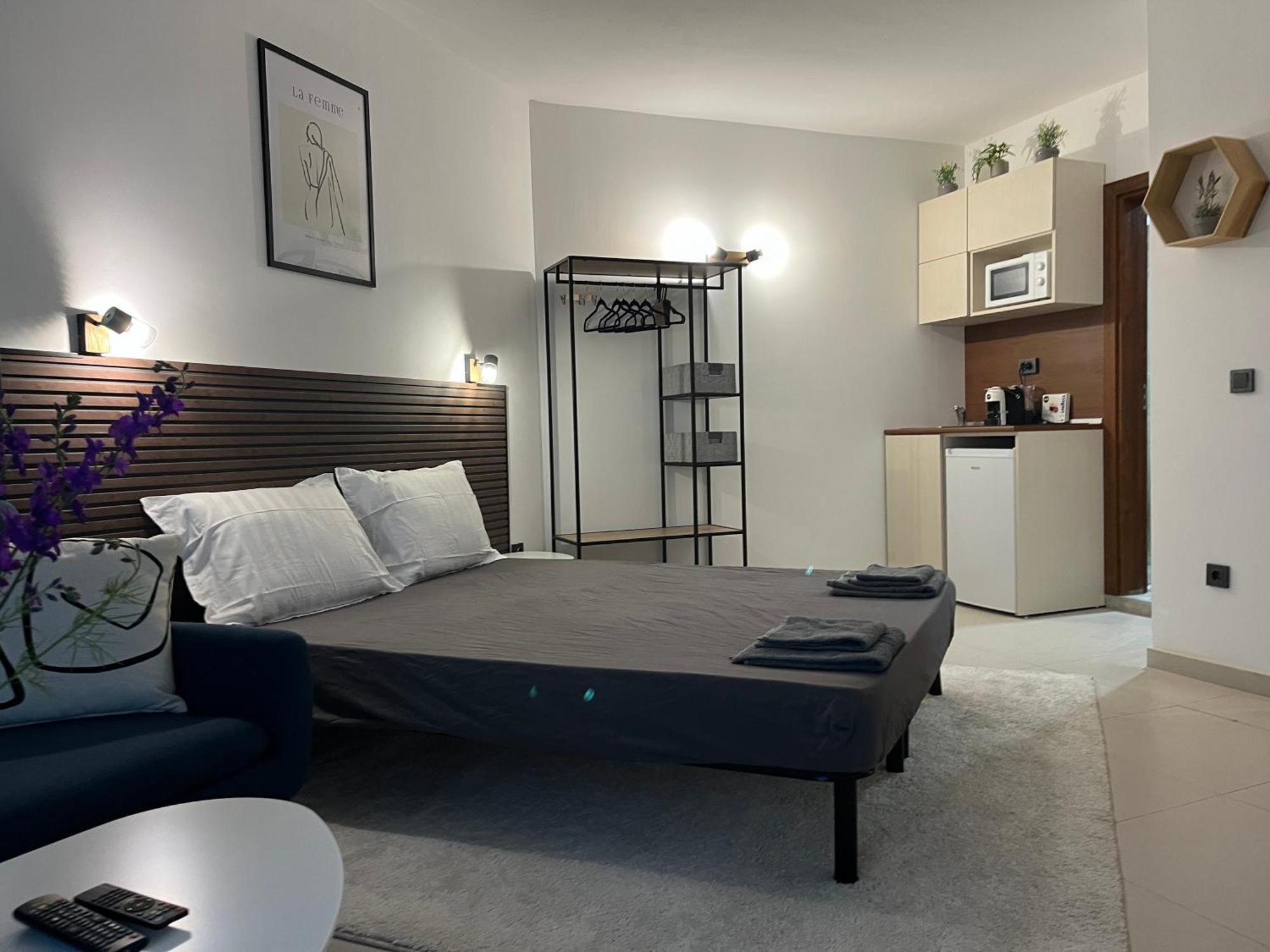 Golf Coast Boutique Studio With Sea View Topola Exterior foto